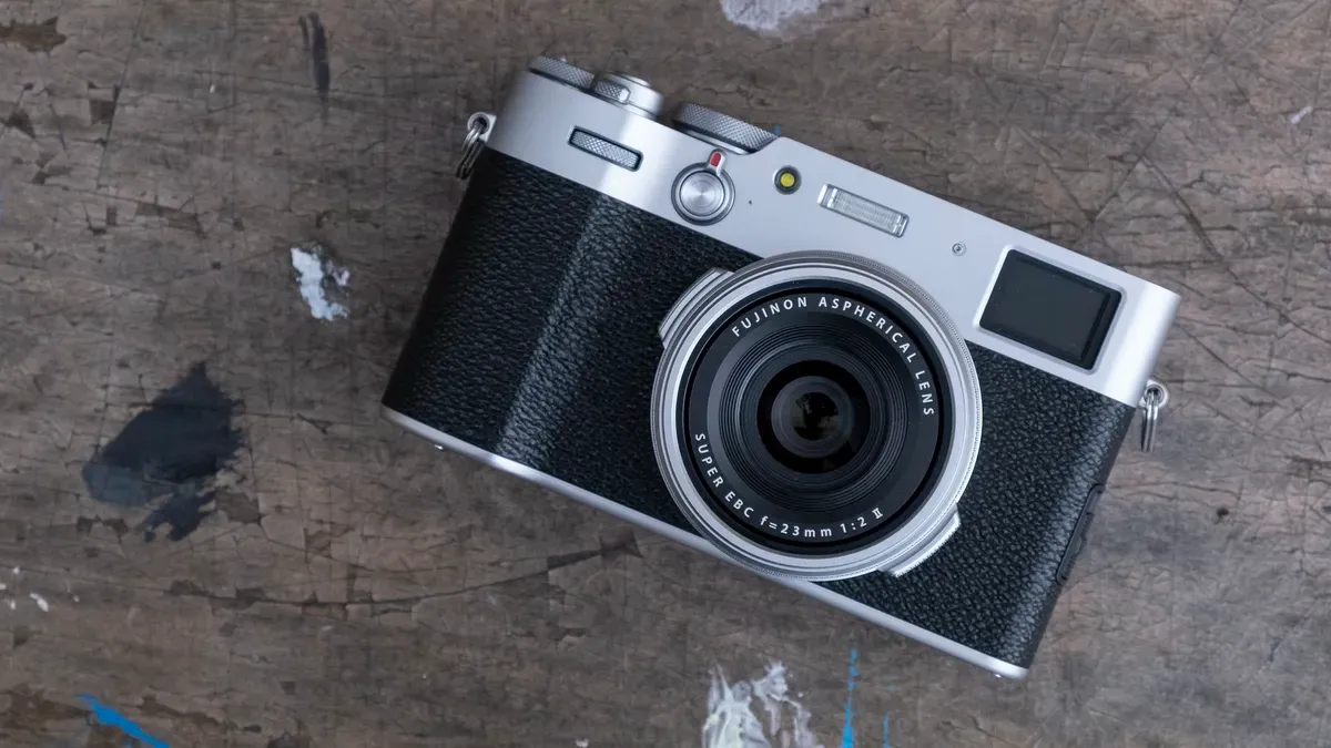 富士Fujifilm X100VI 与 富士Fujifilm X100V 参数对比和区别 富士Fujifilm X100VI值得买吗